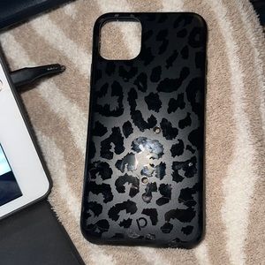 IPhone 11 Pro Max loopy case